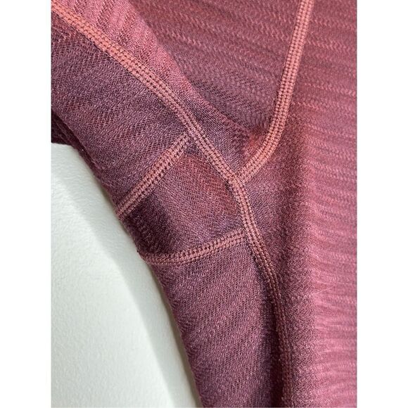 Athleta High Rise Mantra Burgundy Mesh Bottom Leggings Size XS - Picture 5 of 9